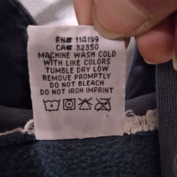 COPY - Vintage Roxy  zip up hoodie - Picture 6 of 6